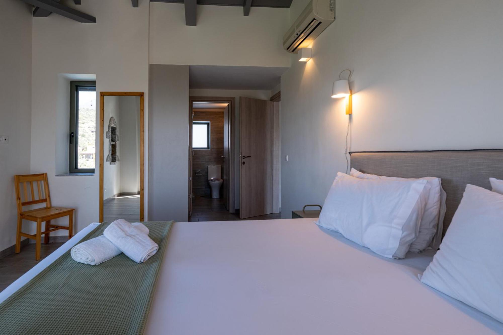 Villa Torri Di Pietra à Stoúpa Chambre photo