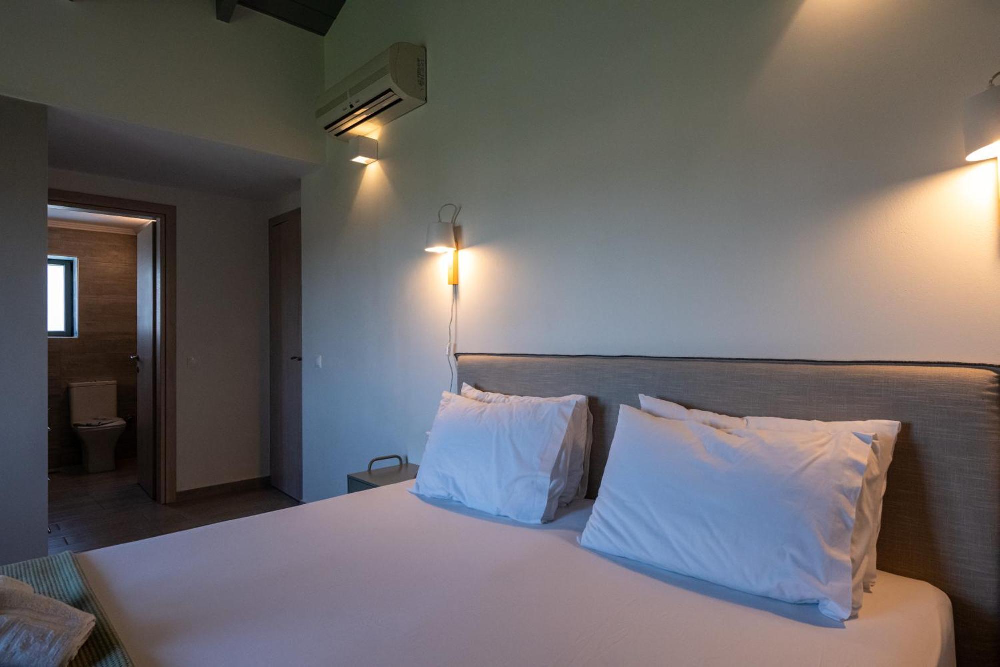 Villa Torri Di Pietra à Stoúpa Chambre photo