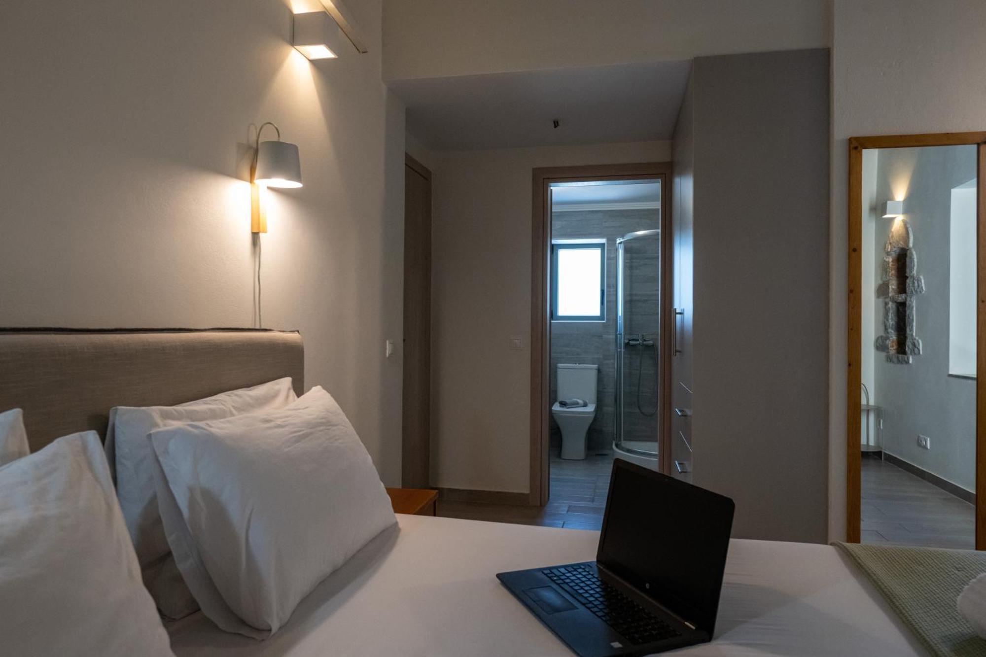 Villa Torri Di Pietra à Stoúpa Chambre photo