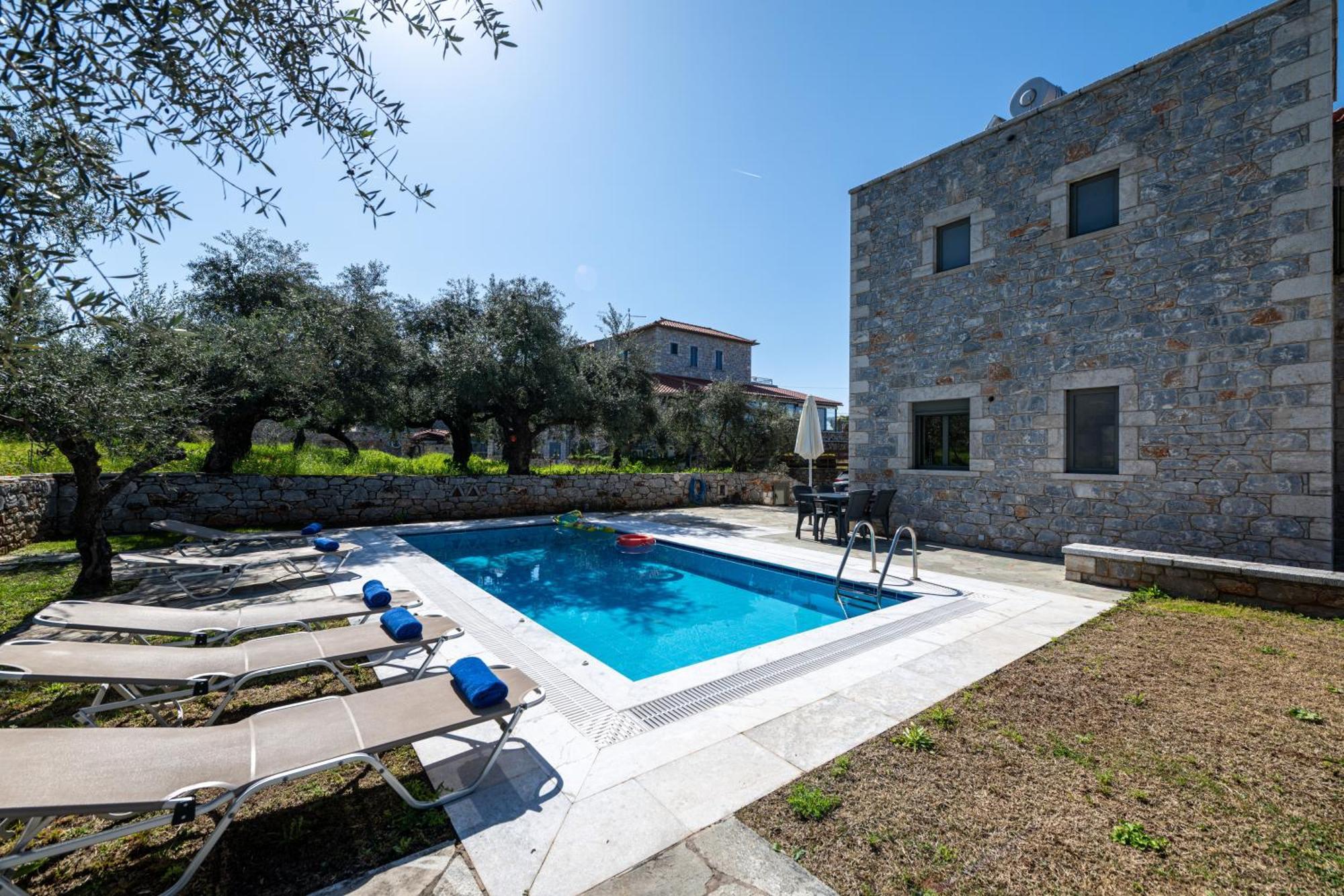 Villa Torri Di Pietra à Stoúpa Chambre photo